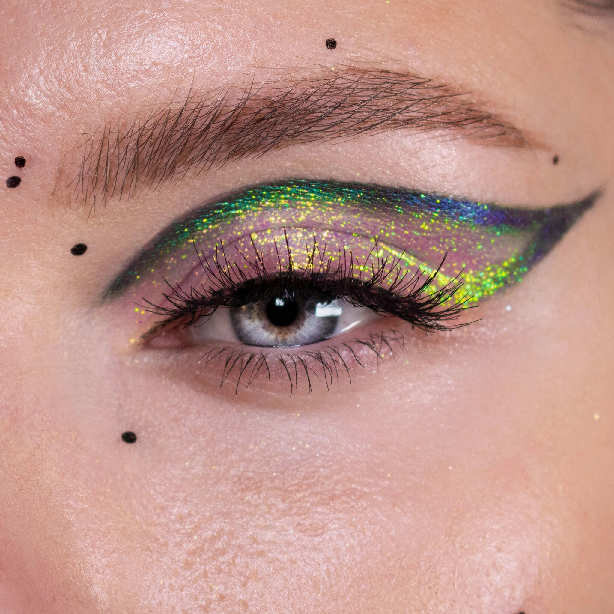 Opal Moonstone Loose Multichrome Eyeshadow
