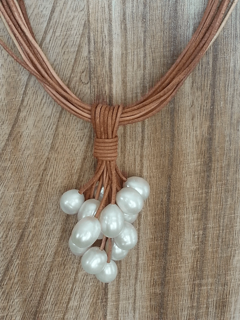 Pearl Cluster Necklace - Tan Leather